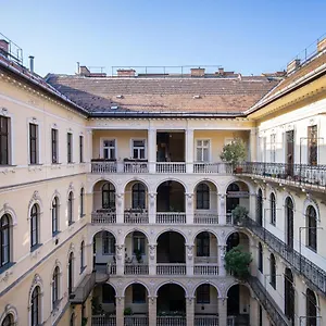  Appartement Next To The Synagogue