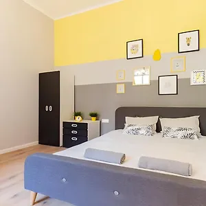  Appartement A27 Bp Modern Boutique Apartments, Location By Bqa